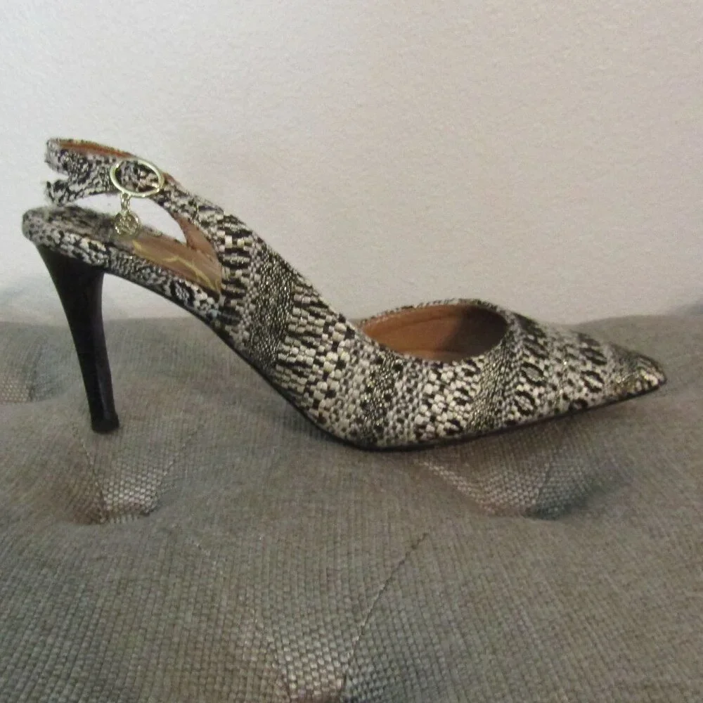 J Renee Lacee Pointed Toe Heels 7W